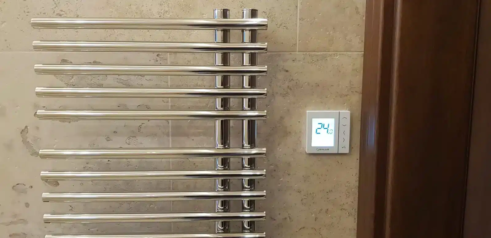 Jak skutecznie odpowietrzyć instalację centralnego ogrzewania krok po kroku